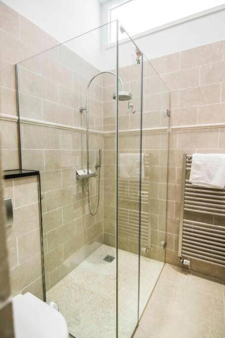 Helvetia Appartement *