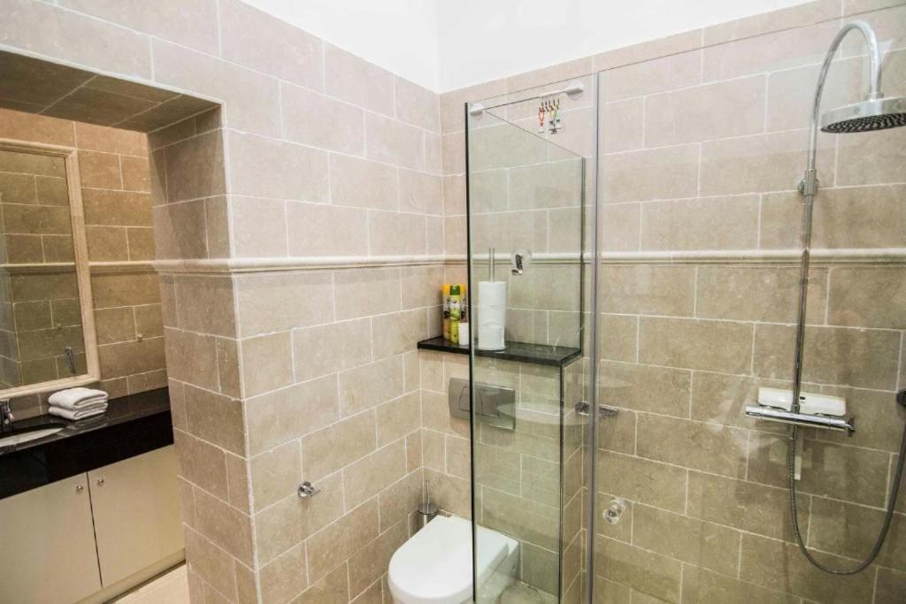 Helvetia Appartement *